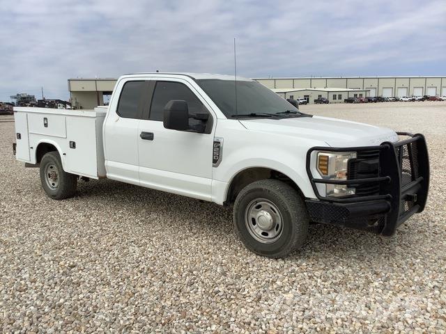 Ford F-250 Pick up/Dropside