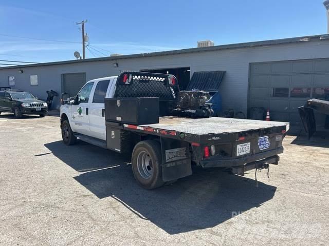 Ford F-350 Flatbed / Dropside trucks