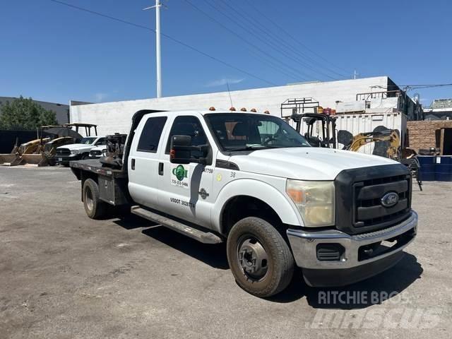 Ford F-350 Flatbed / Dropside trucks
