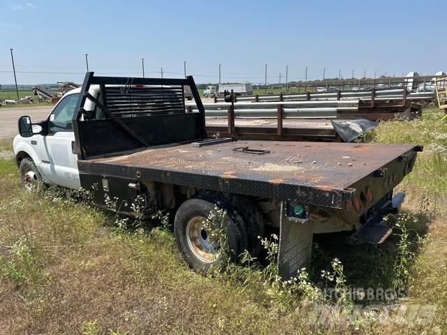 Ford F-350 Flatbed / Dropside trucks