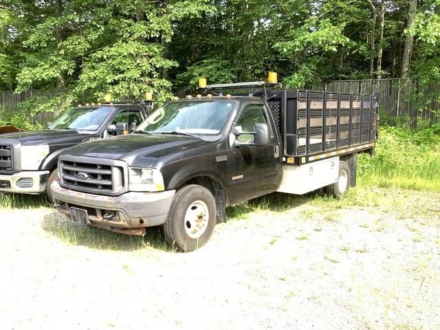 Ford F-350 Flatbed / Dropside trucks