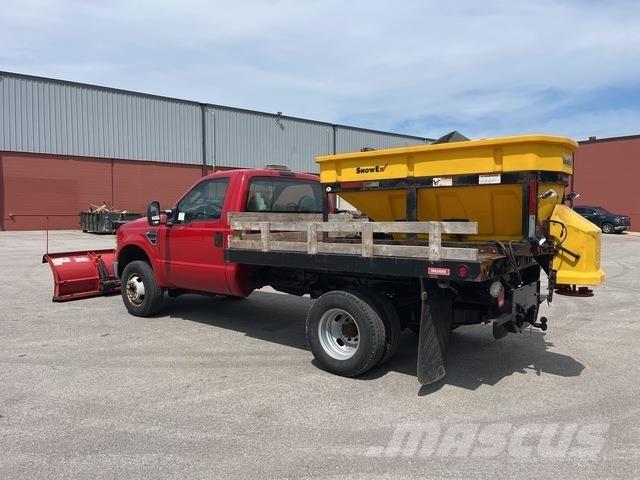 Ford F-350 Flatbed / Dropside trucks