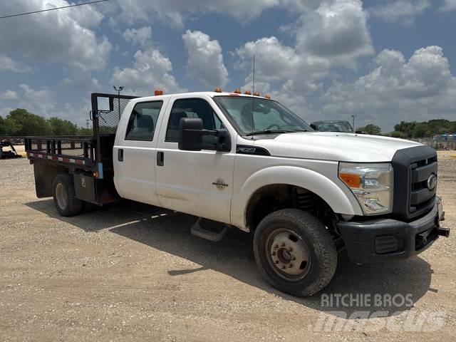 Ford F-350 Flatbed / Dropside trucks