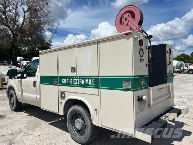Ford F-350 Pick up/Dropside