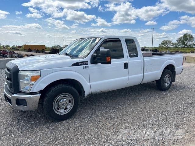 Ford F-350 Pick up/Dropside