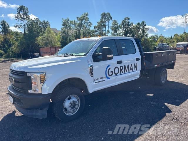 Ford F-350 Flatbed / Dropside trucks