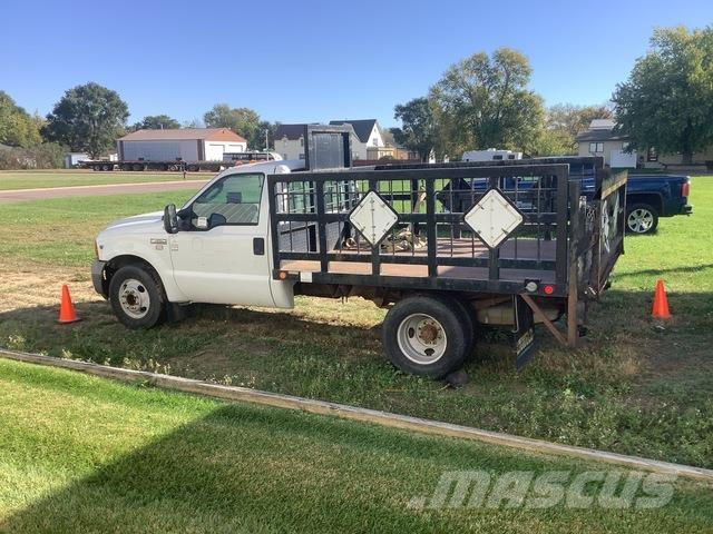 Ford F-350 Flatbed / Dropside trucks