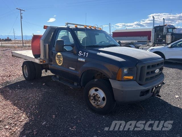 Ford F-350 Flatbed / Dropside trucks