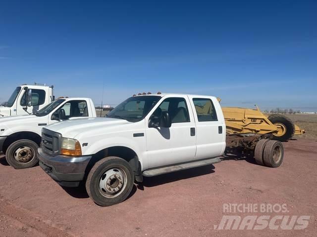 Ford F-450 Cabins and interior
