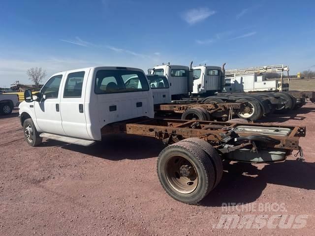 Ford F-450 Cabins and interior