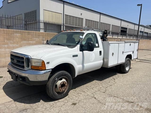Ford F-450 Municipal / general purpose vehicles