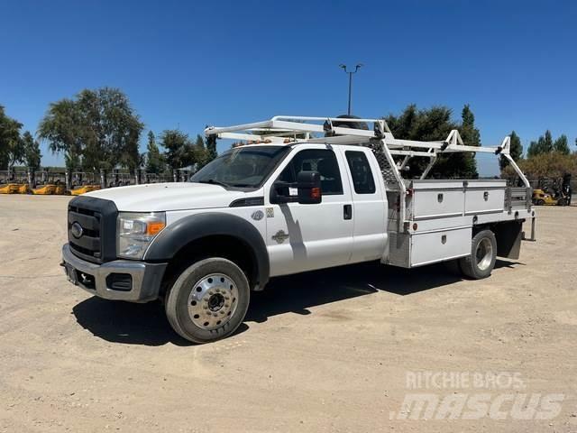 Ford F-450 Flatbed / Dropside trucks