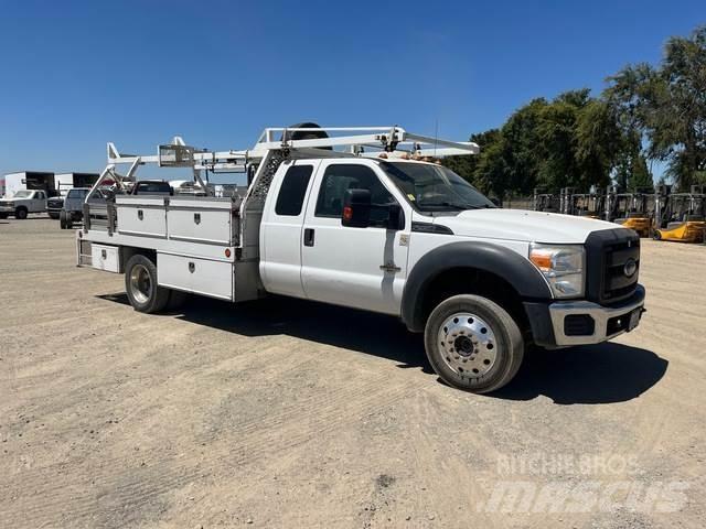 Ford F-450 Flatbed / Dropside trucks