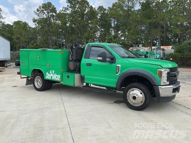 Ford F-450 Municipal / general purpose vehicles