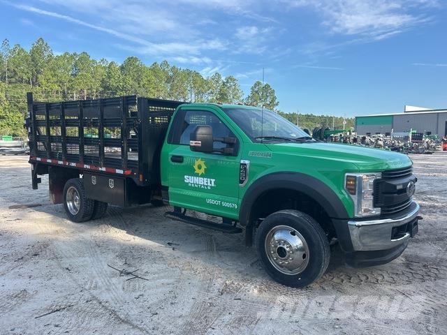 Ford F-450 Flatbed / Dropside trucks