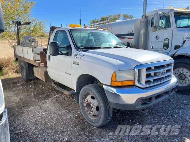 Ford F-450 Flatbed / Dropside trucks