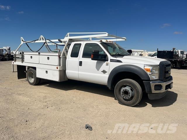 Ford F-450 Flatbed / Dropside trucks