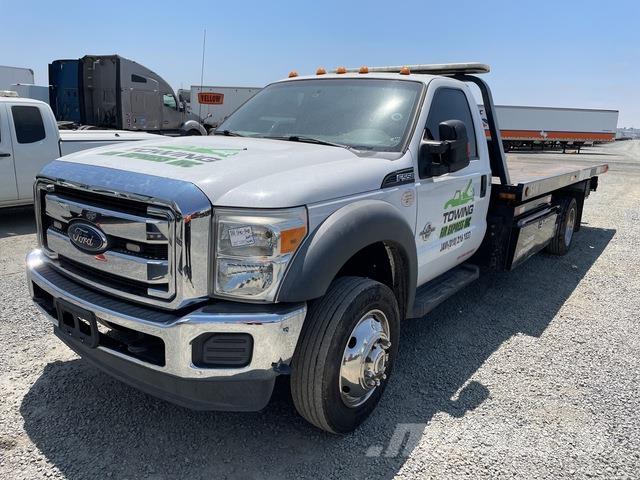 Ford F-550 Recovery vehicles