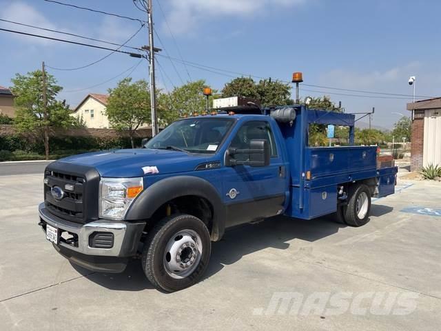 Ford F-550 Pick up/Dropside