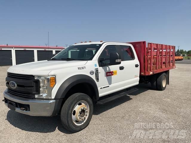 Ford F-550 Flatbed / Dropside trucks