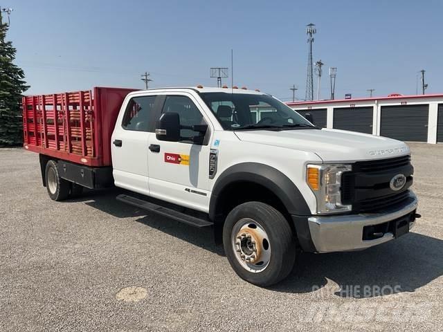 Ford F-550 Flatbed / Dropside trucks