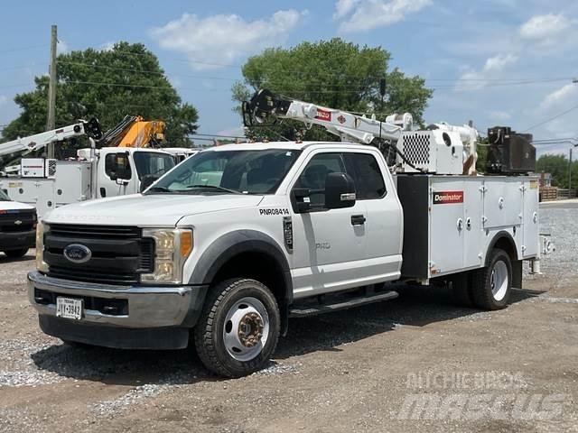 Ford F-550 Municipal / general purpose vehicles