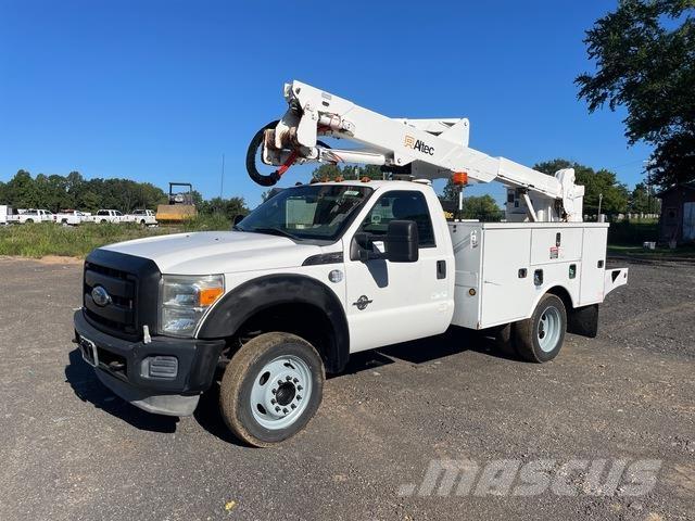 Ford F-550 Truck mounted platforms