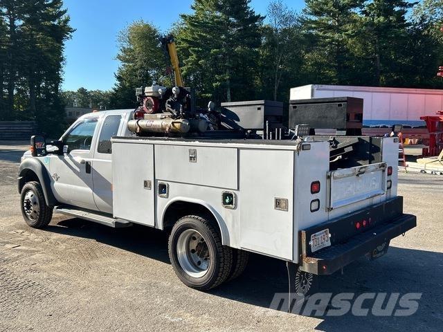 Ford F-550 Pick up/Dropside