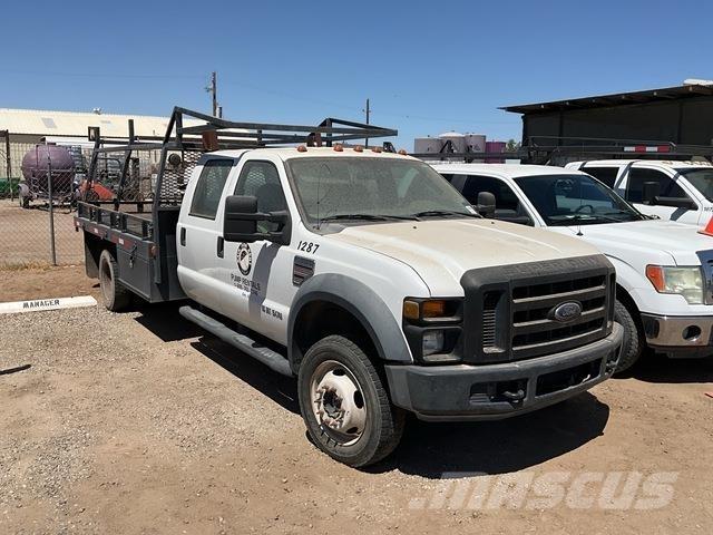 Ford F-550 Flatbed / Dropside trucks