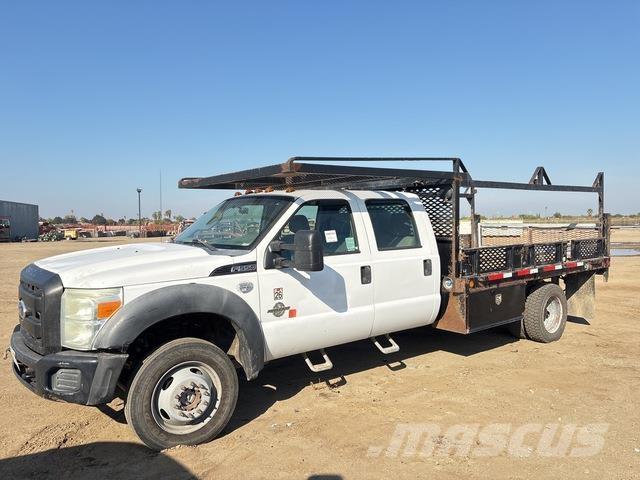 Ford F-550 Flatbed / Dropside trucks