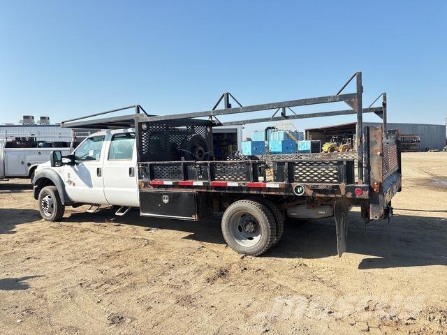 Ford F-550 Flatbed / Dropside trucks