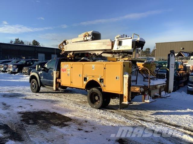 Ford F-550 Truck mounted drill rig