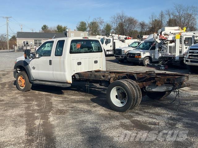 Ford F-550 Cabins and interior