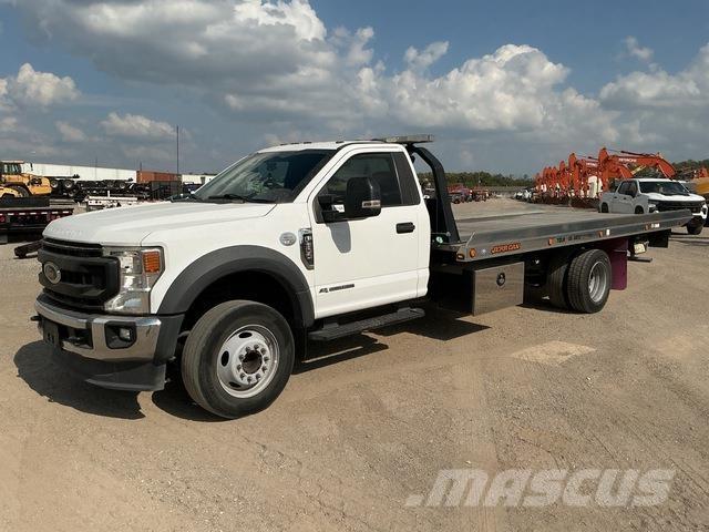 Ford F-600 Recovery vehicles