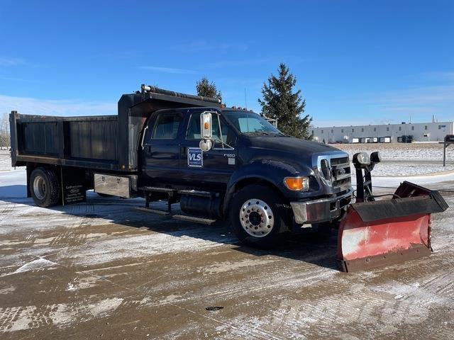Ford F-650 Snow blades and plows