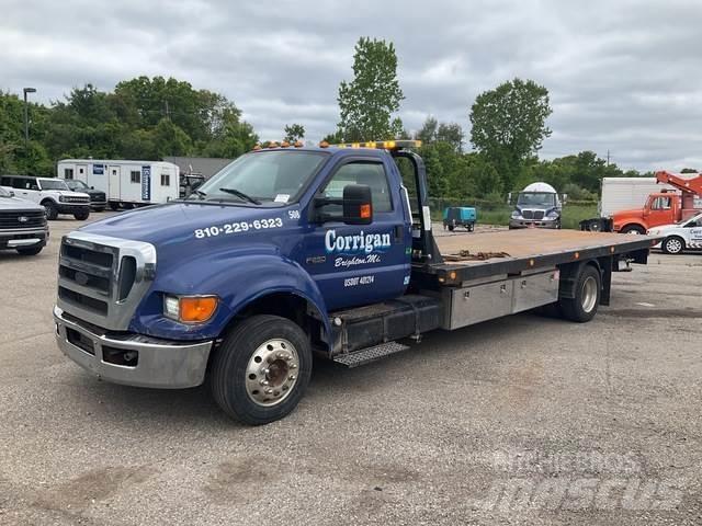 Ford F-650 Recovery vehicles