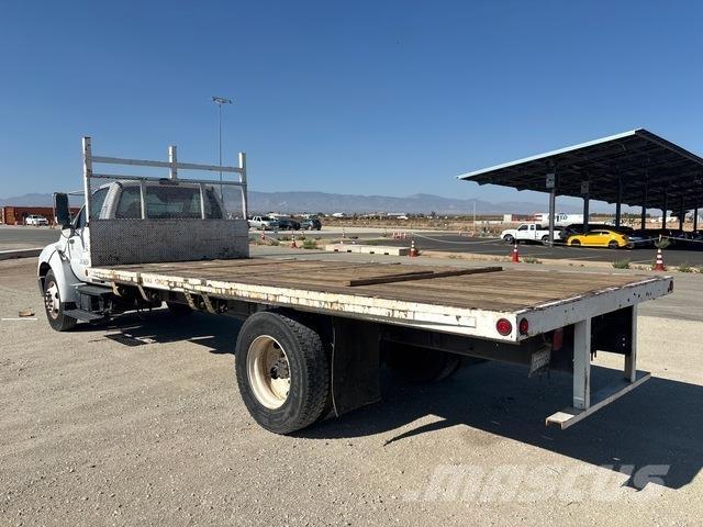 Ford F-650 Flatbed / Dropside trucks