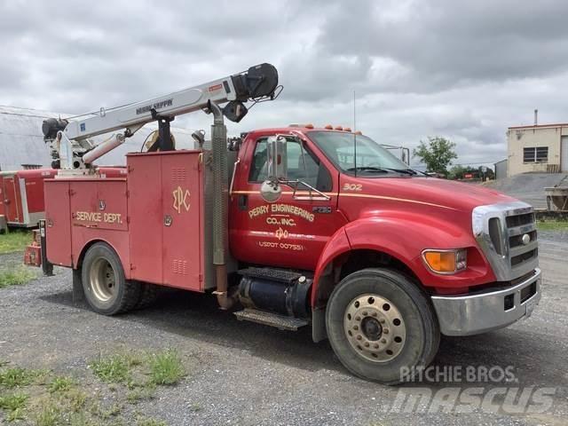 Ford F-750 Municipal / general purpose vehicles
