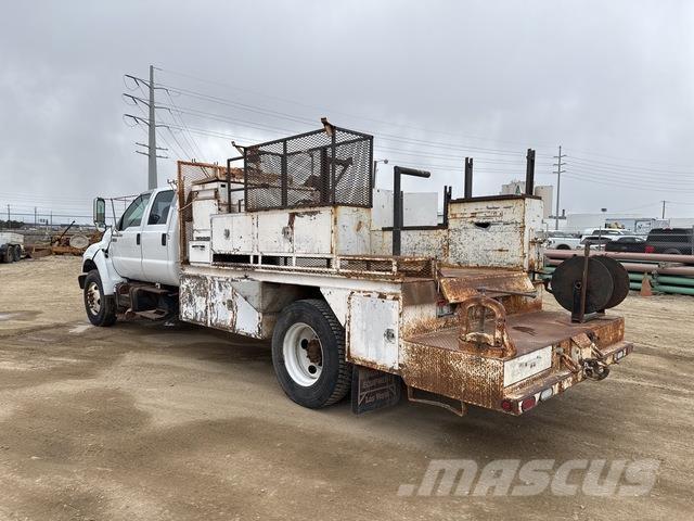 Ford F-750 Municipal / general purpose vehicles