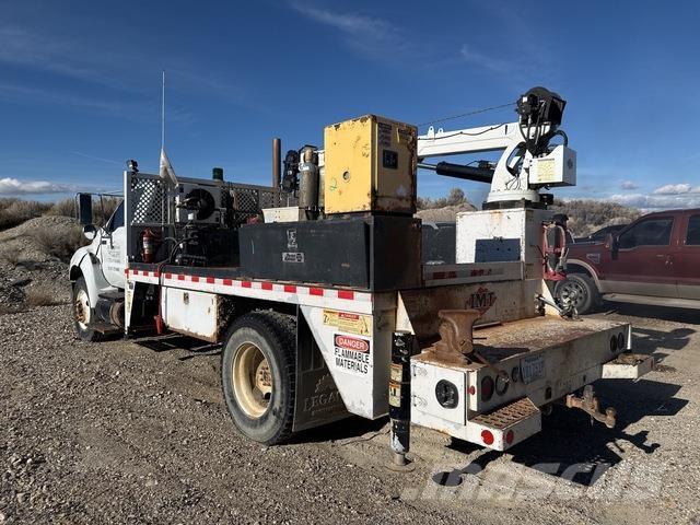 Ford F-750 Municipal / general purpose vehicles