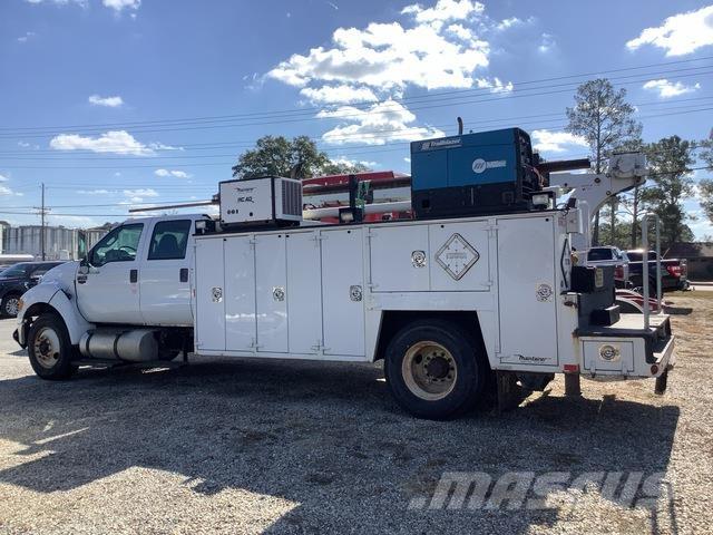 Ford F-750 Municipal / general purpose vehicles