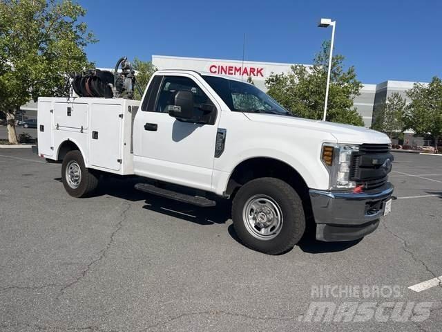 Ford F250 XL Municipal / general purpose vehicles