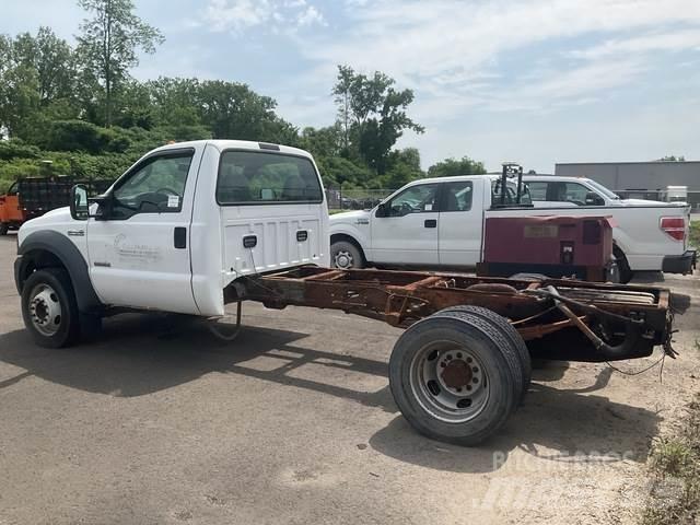 Ford F450 Cabins and interior