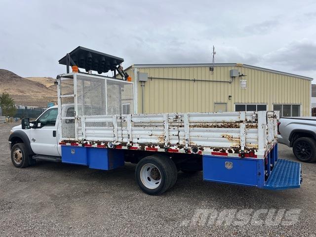 Ford F450 Municipal / general purpose vehicles