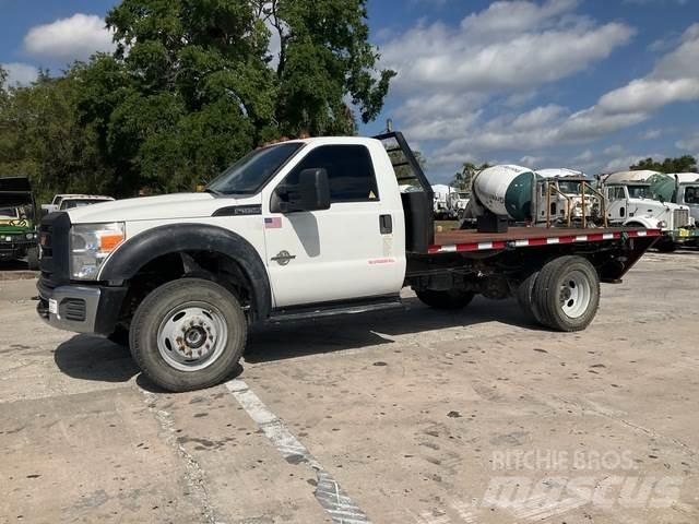 Ford F550 Flatbed / Dropside trucks