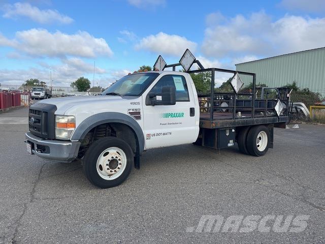 Ford F550 Flatbed / Dropside trucks