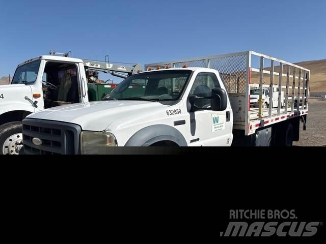 Ford F550 Flatbed / Dropside trucks