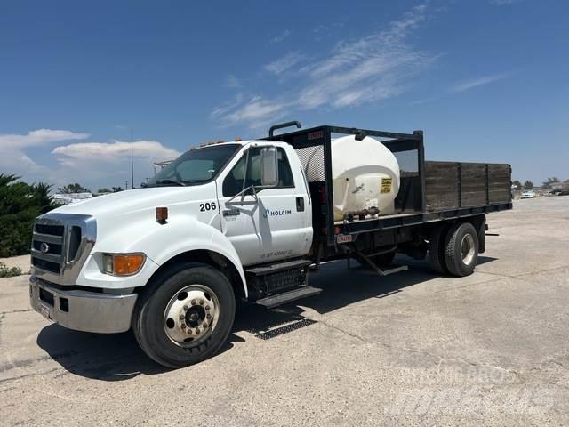 Ford F650 Water bowser
