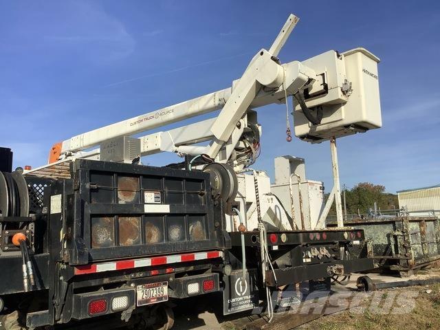 Ford F750 Truck mounted platforms