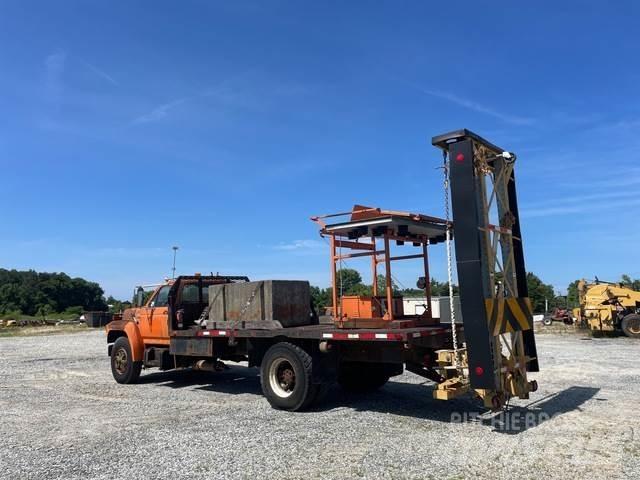 Ford F800 Municipal / general purpose vehicles